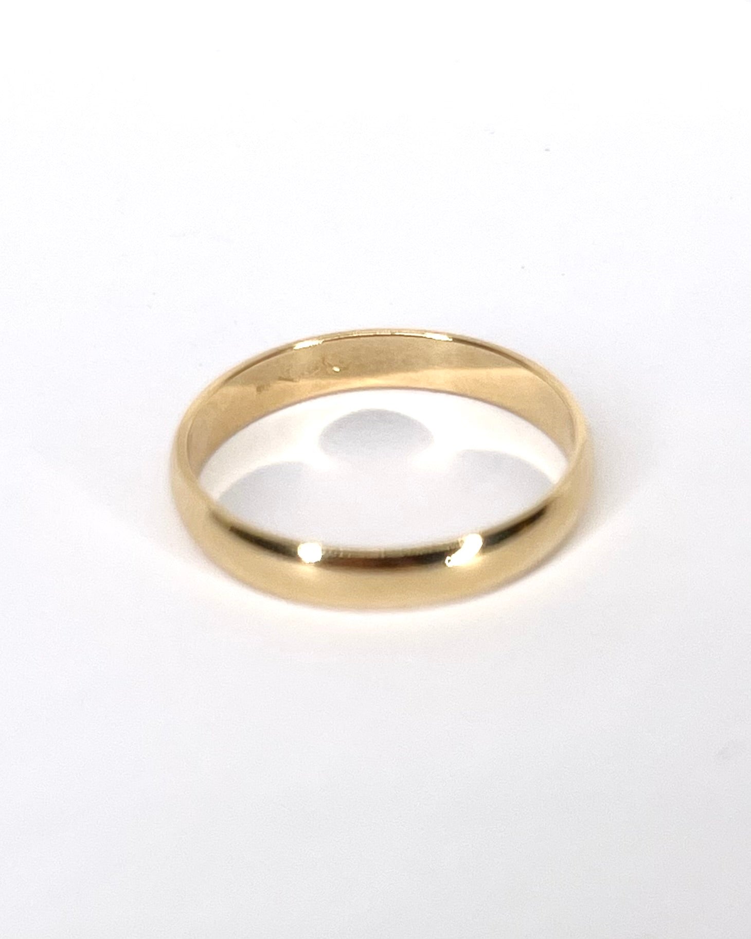Alianza Oro Amarillo 18 quilates 3 mm "Carla"