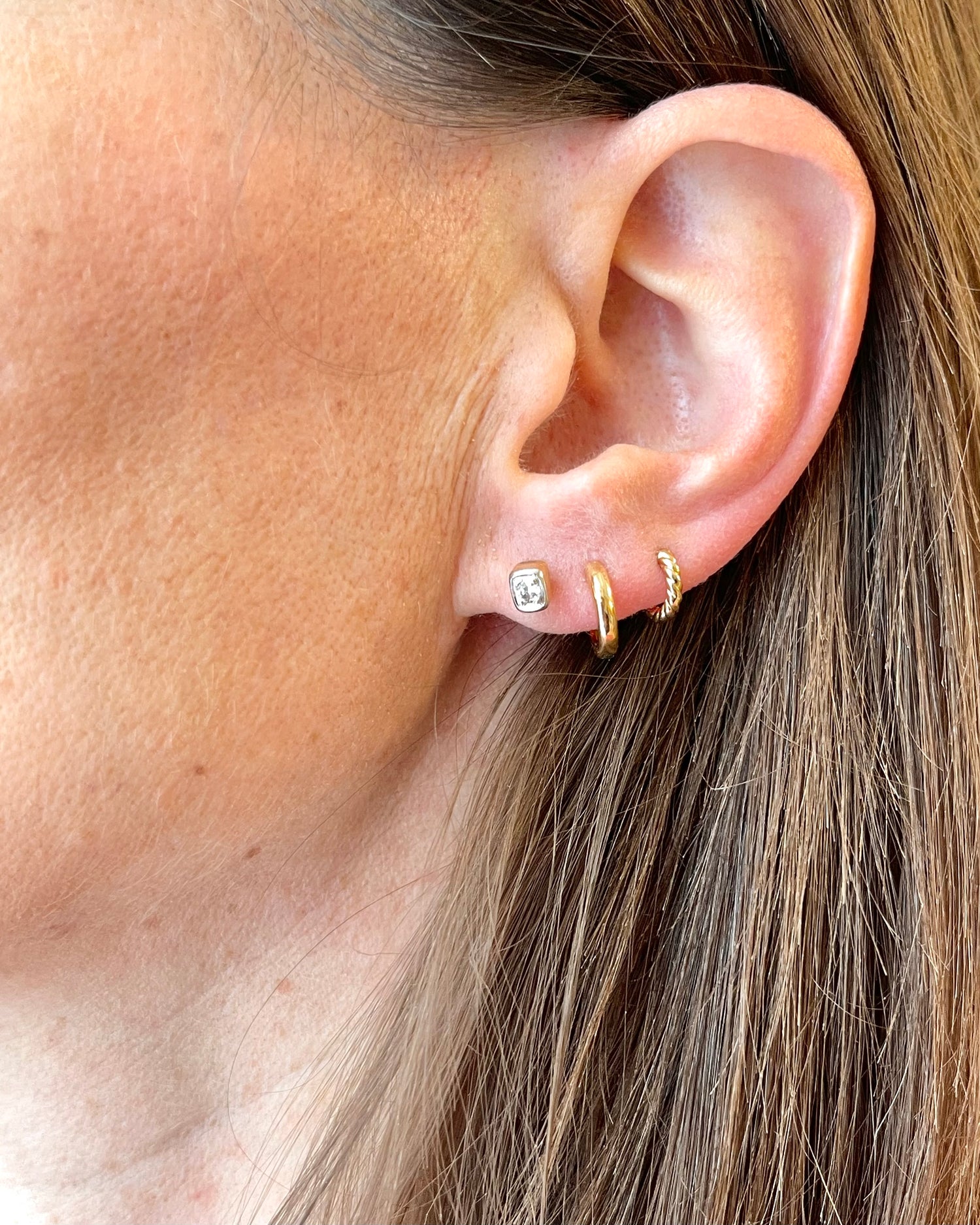 Pendientes de botón con diamantes "Selena"
