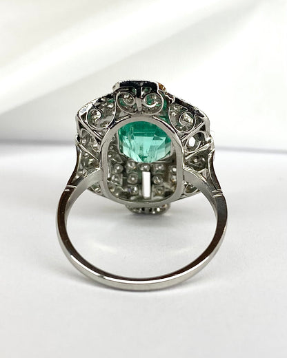 Bague Style Art Déco Émeraude 2.85 carats &amp; Diamants 0.54 carat "Nastasia" - Elliade Paris