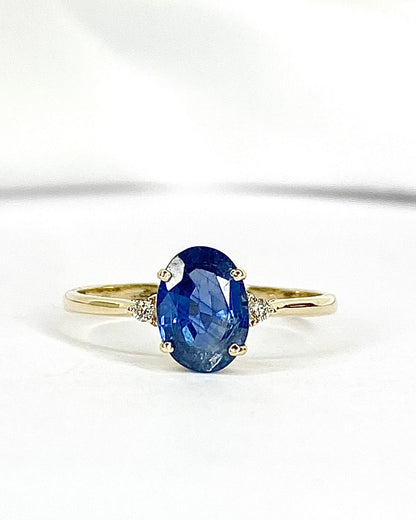 Bague Trilogie Saphir bleu lagon 1.25 carat &amp; Diamants "Anna"