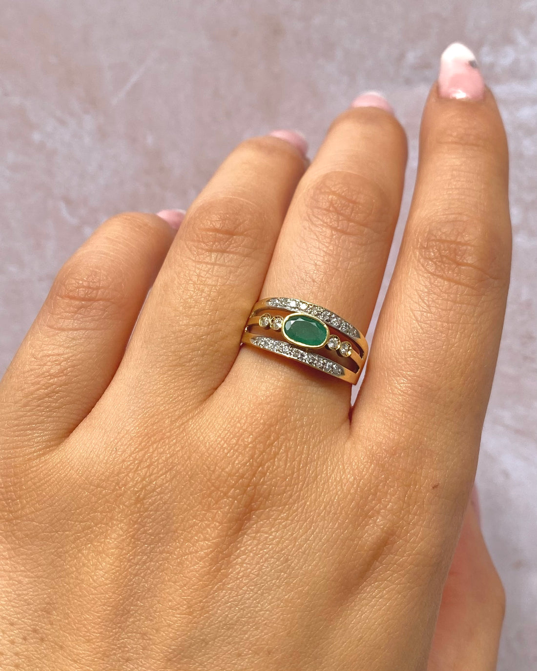Bague Jonc Émeraude 0.38 carat &amp; Diamants "Olympe"
