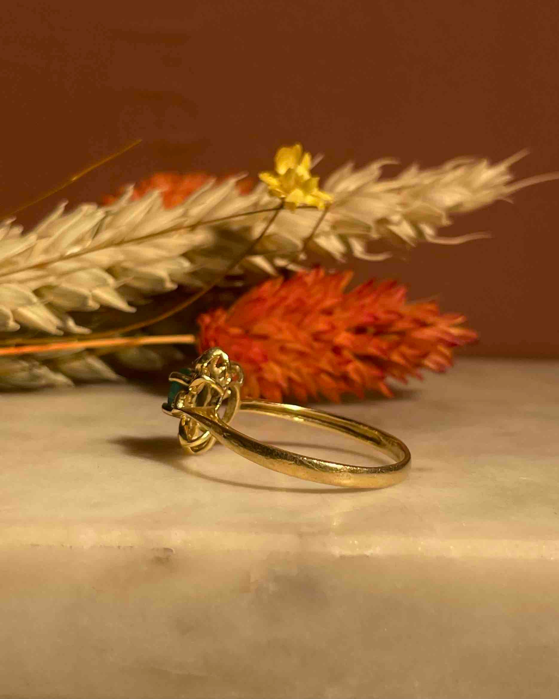 Bague Marguerite Emeraude &amp; Diamants "Solange"