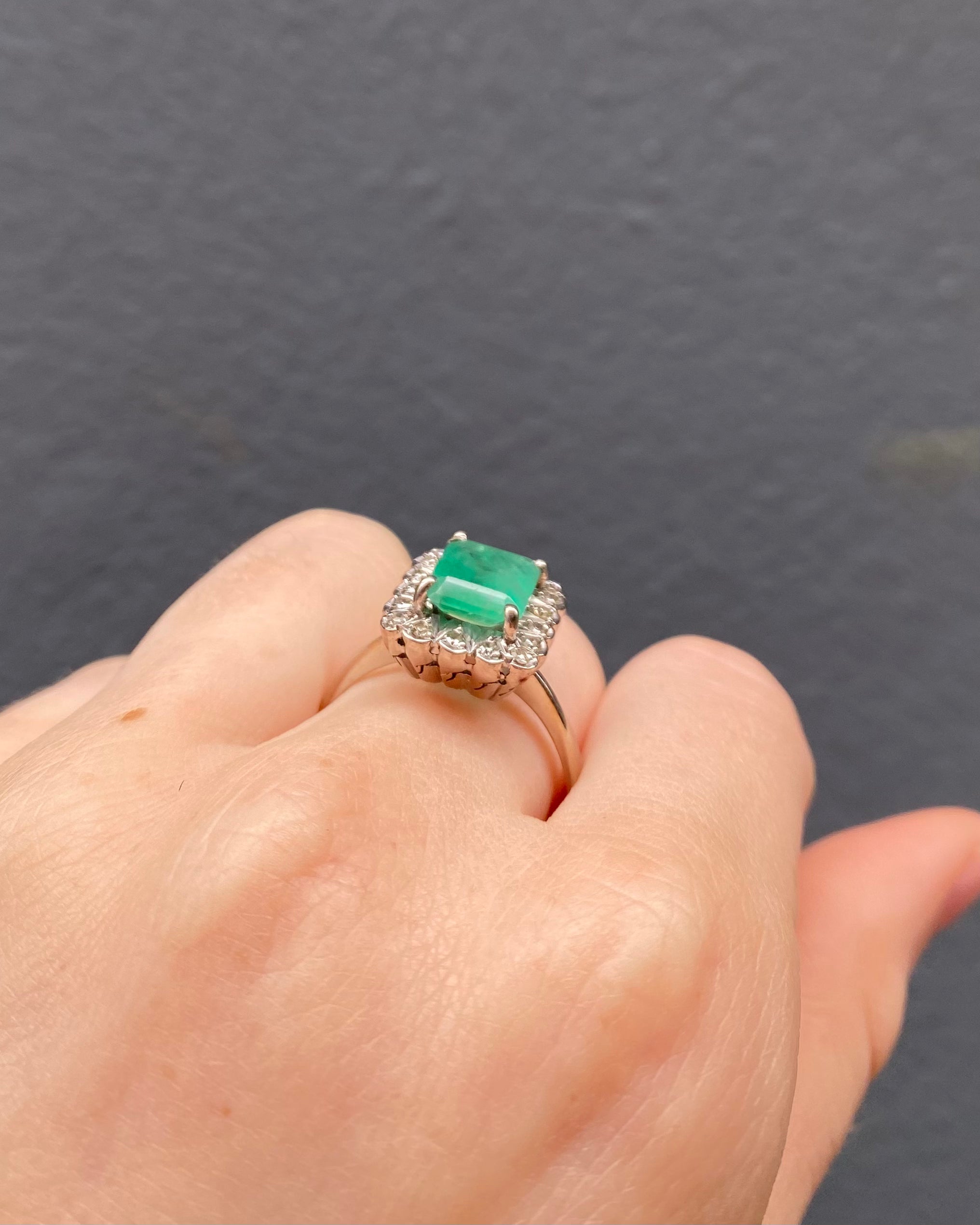 Marguerite Emerald 1.90 carat &amp; Diamonds Ring "Rozenn"