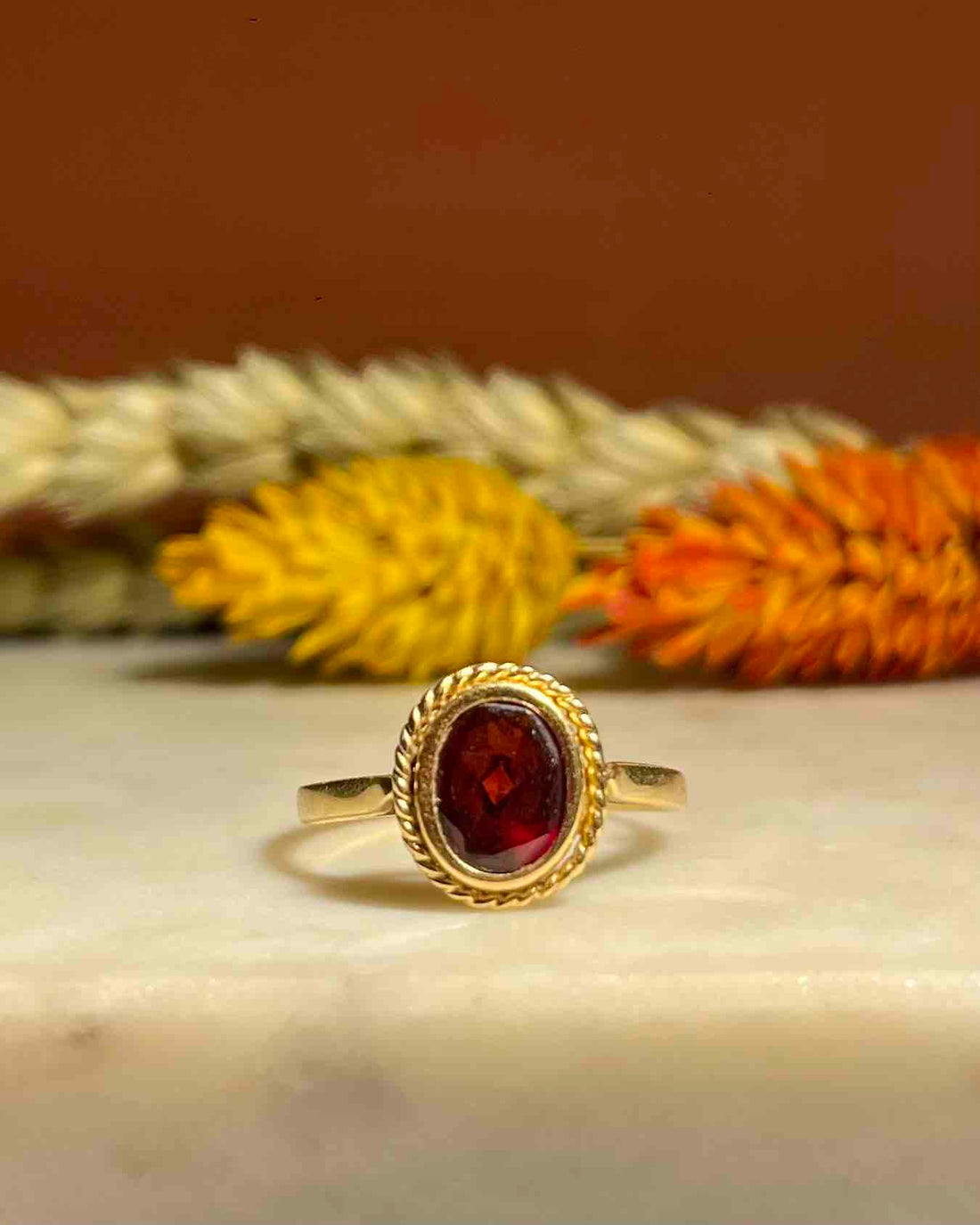 Bague Vintage Grenat &quot;Courtney&quot;