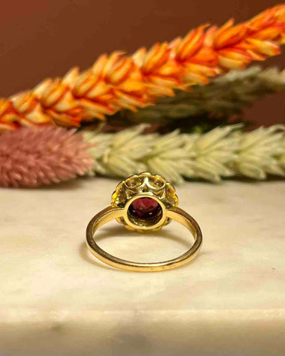 Bague marguerite Grenat &quot;Solène&quot;