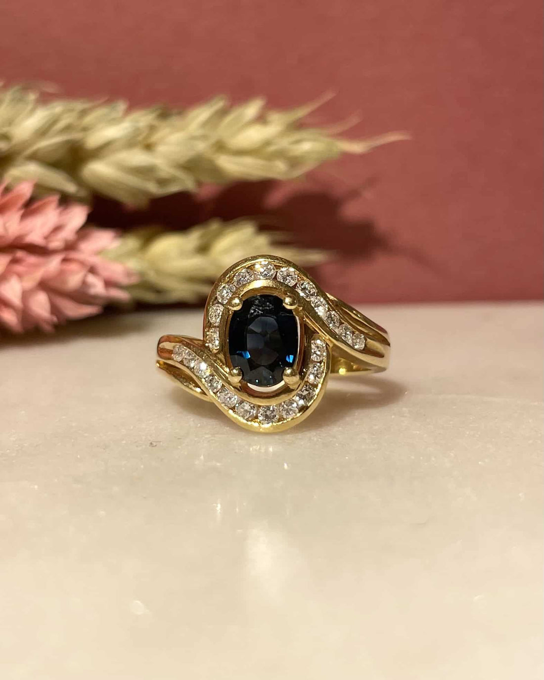 Bague Tourbillon Saphir 1 carat et Diamants &quot;Morganne&quot;