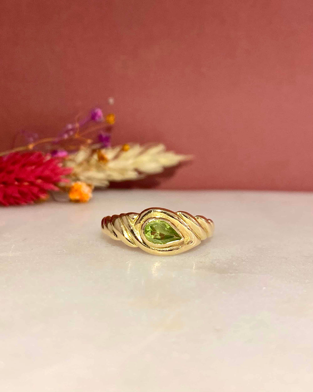 Bague Jonc Solitaire Péridot 0.40 carat &quot;Cassiopée&quot;