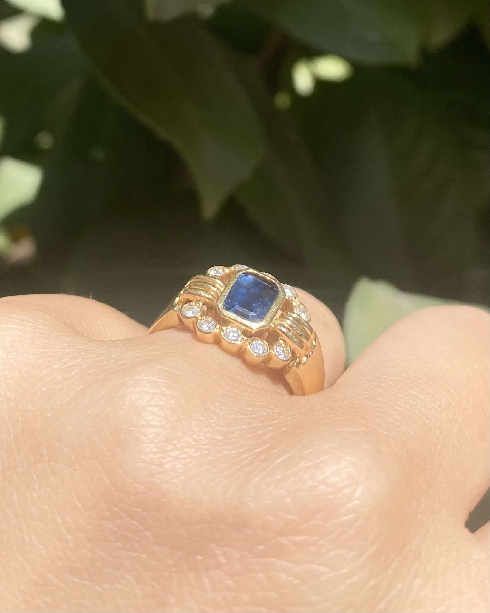 "Lindsay" 1.50 carat Sapphire &amp;amp; 10 Diamond Bangle Ring 