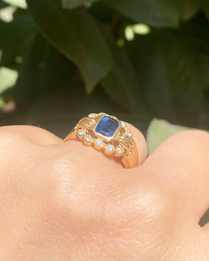 Bague Jonc Saphir 1.50 carat &amp; 10 Diamants &quot;Lindsay&quot;