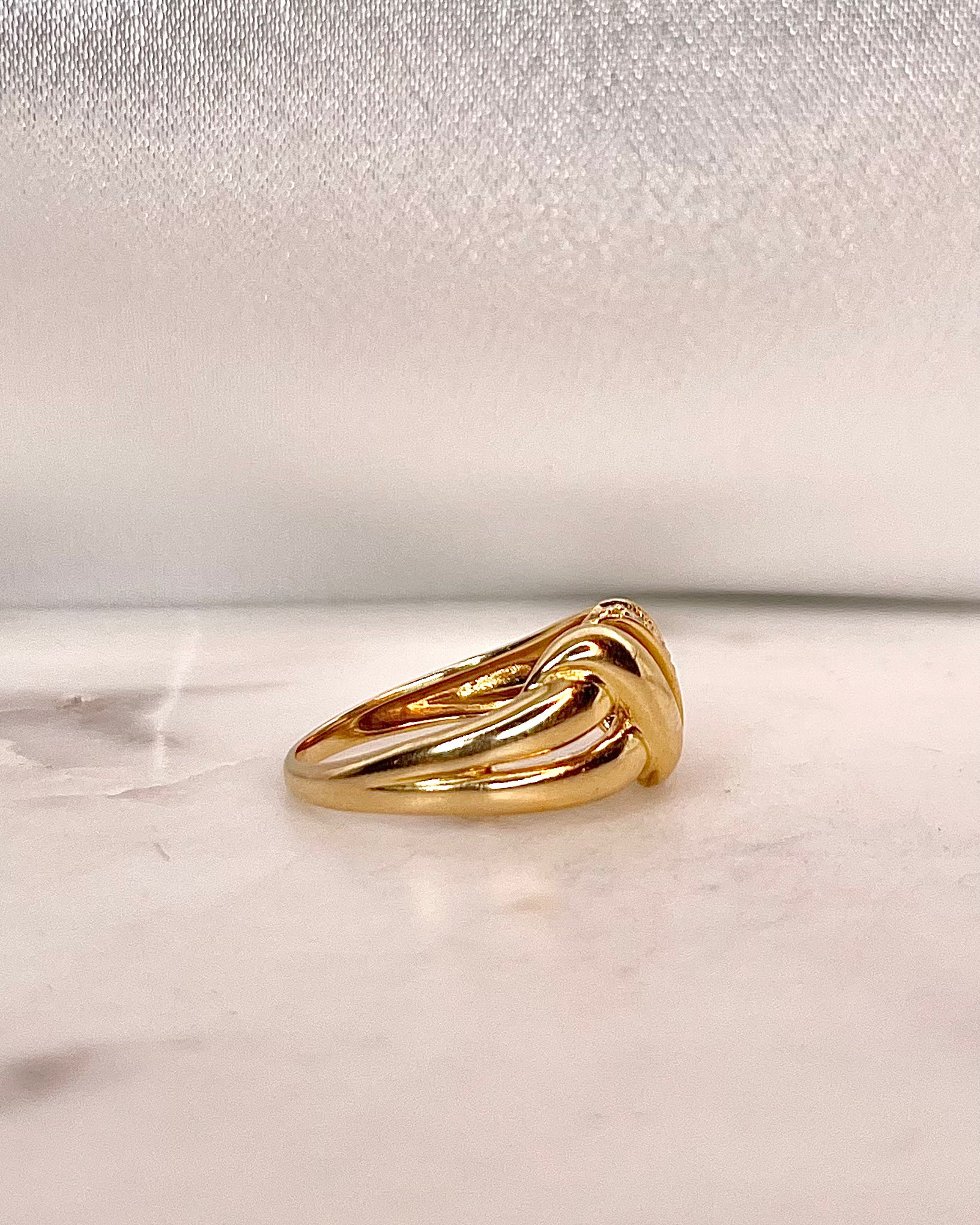 Anillo de banda con diamantes "Délia"