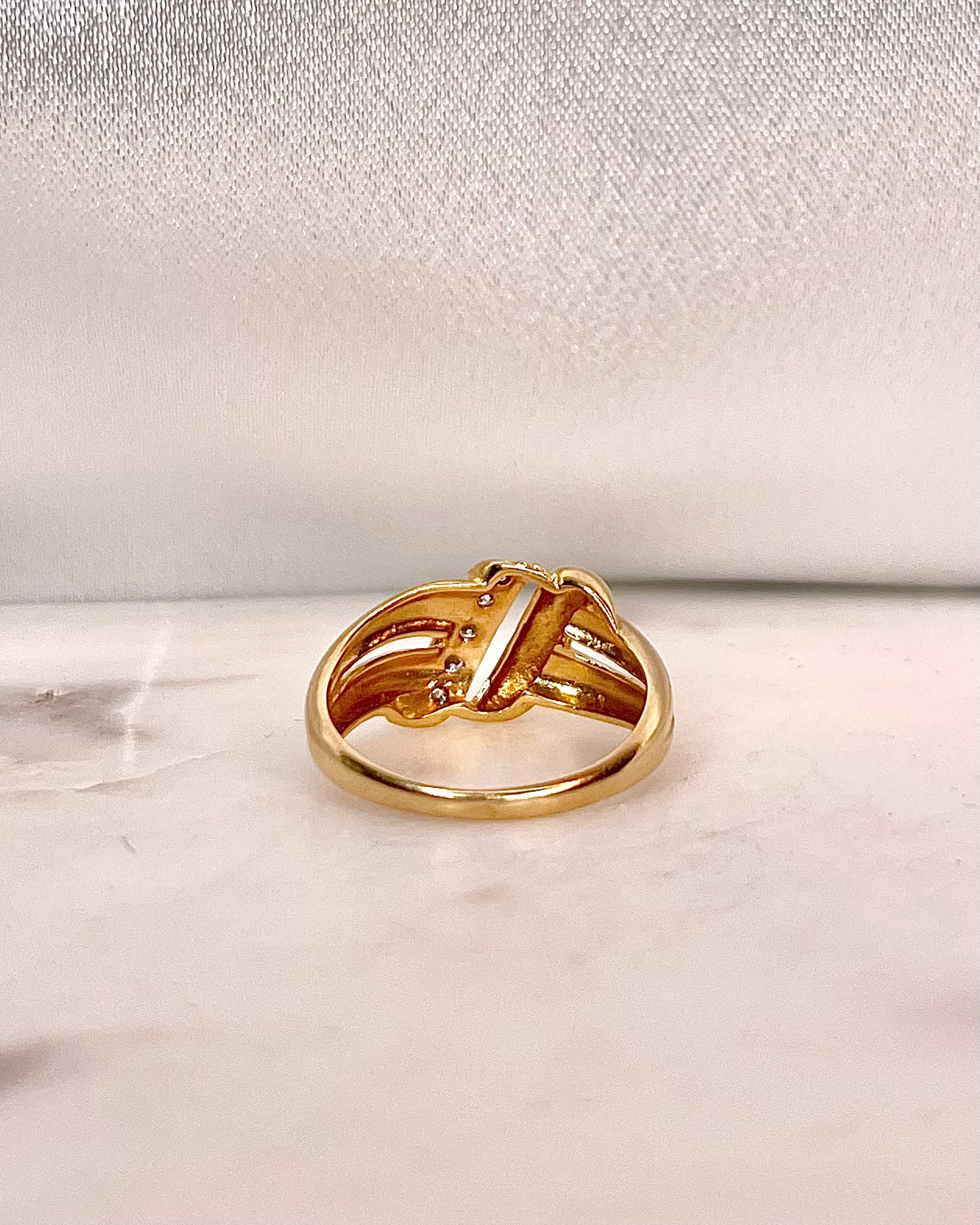 Anillo de banda con diamantes "Délia"