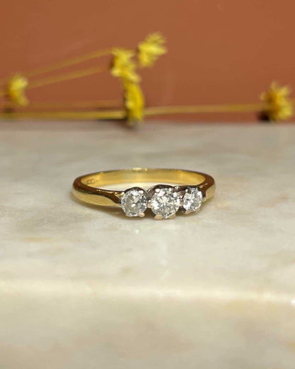 Bague Vintage Trilogie Diamants &quot;Laurence&quot;