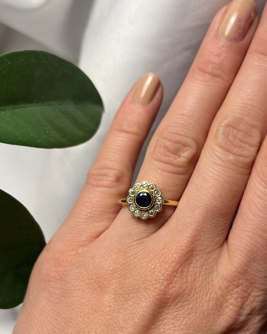 Bague Vintage Marguerite Saphir &quot;Louisa&quot;