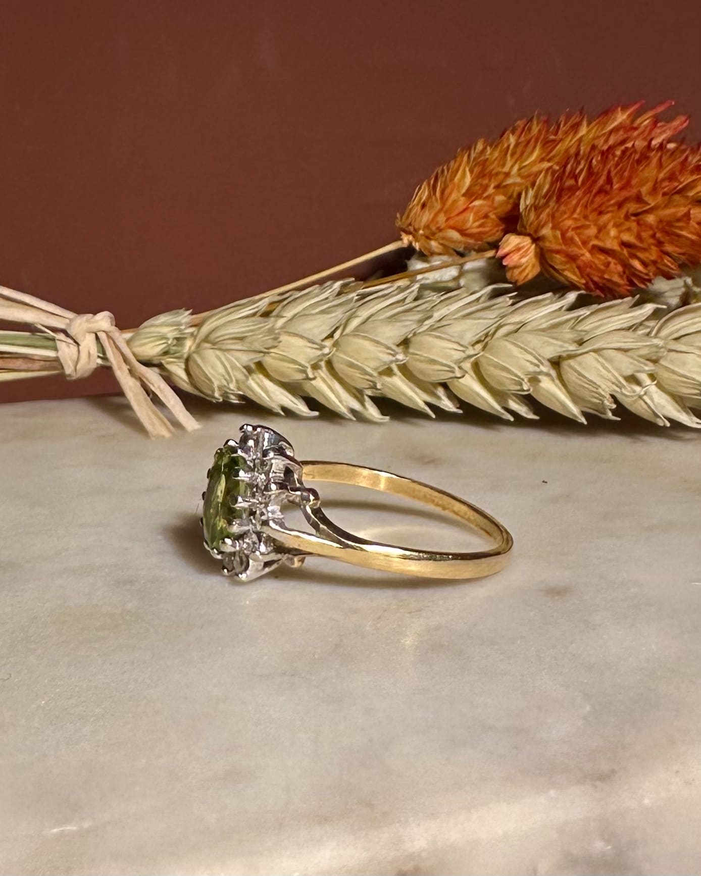 Bague Marguerite Péridot 1 carat &amp; Diamants "Lumia"