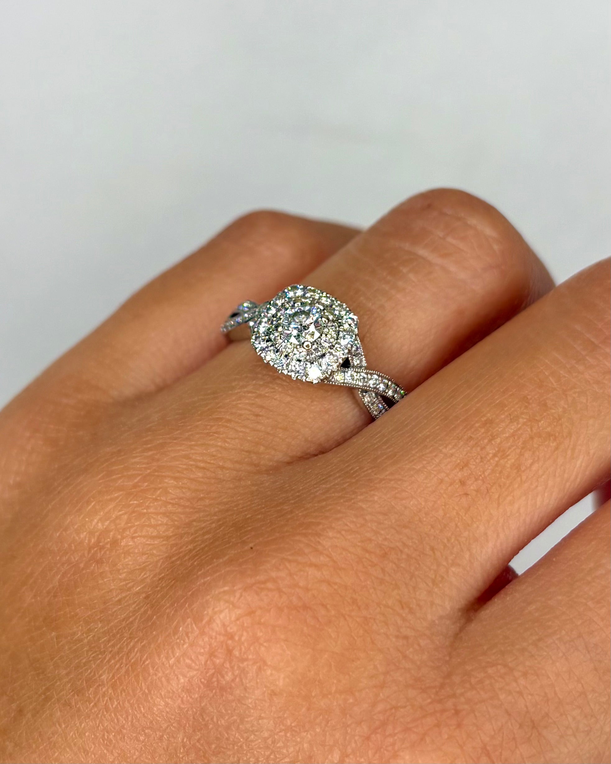 Bague Marguerite Diamants 1 carat &quot;Irina&quot;