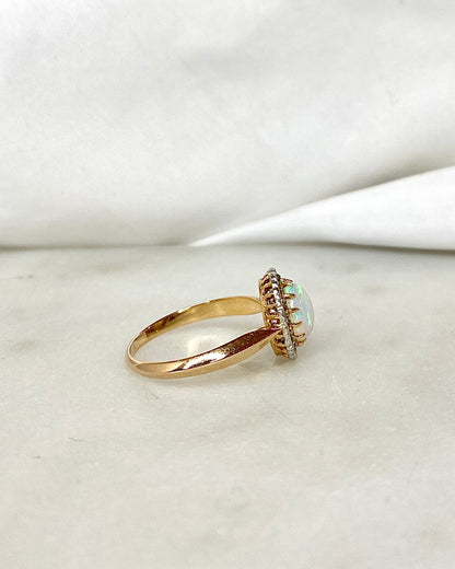 Bague Marguerite Opale 0.65 carat &amp; Diamants &quot;Ysoria&quot;