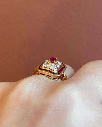 Bague Style Art-Déco 25 Rubis &amp; Diamants &quot;Paisley&quot;