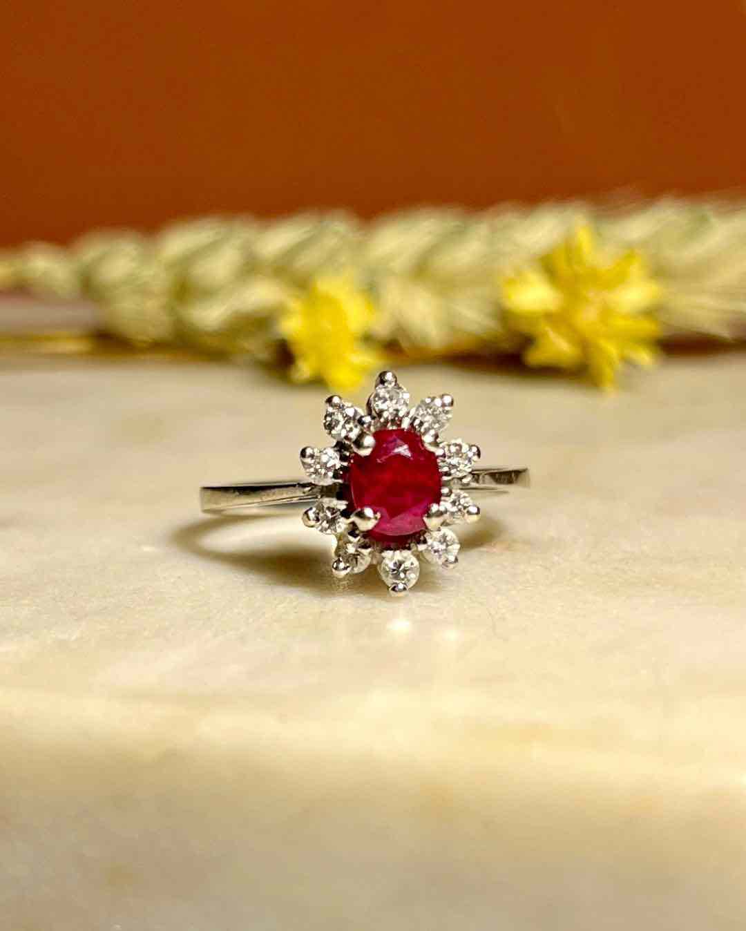 Bague Marguerite Rubis &amp; Diamants &quot;Cassis&quot;