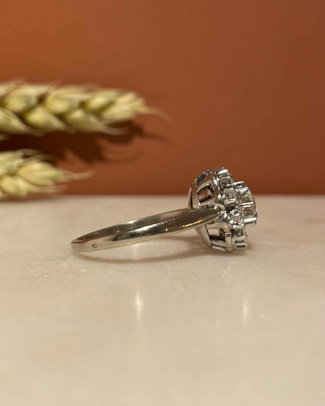 Bague Vintage Marguerite 11 Diamants &quot;Melody&quot;