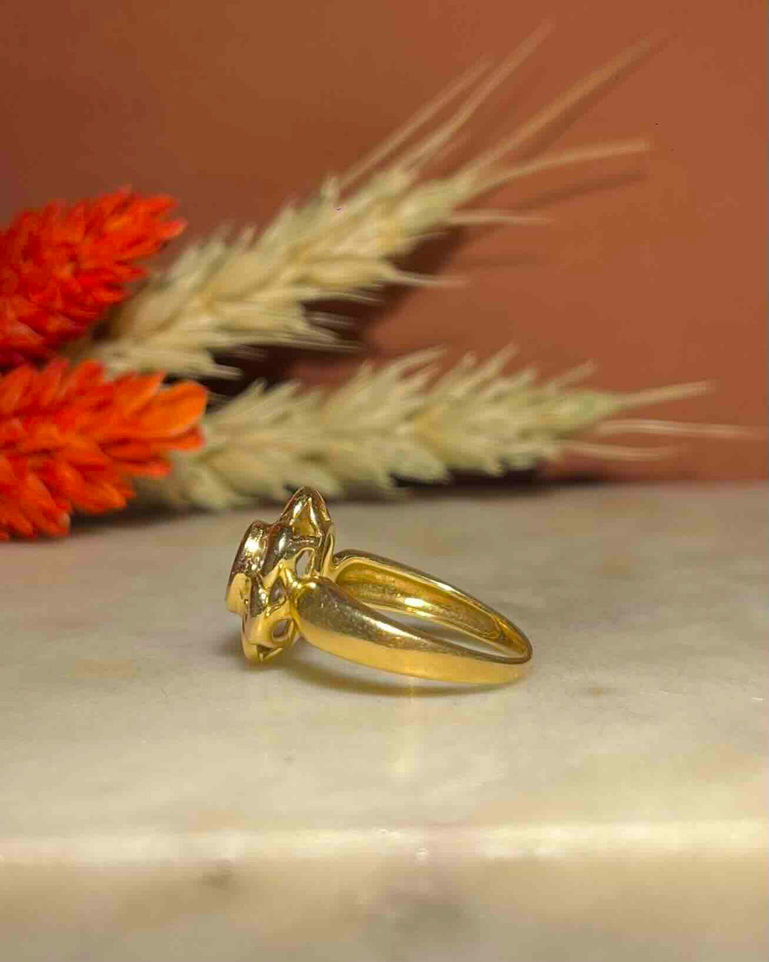 &quot;Raya&quot; Emerald &amp;amp; 6 Diamond Daisy Ring