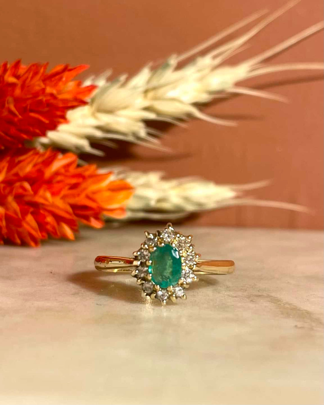 Bague Marguerite Émeraude &amp; Diamants &quot;Evaranne&quot;