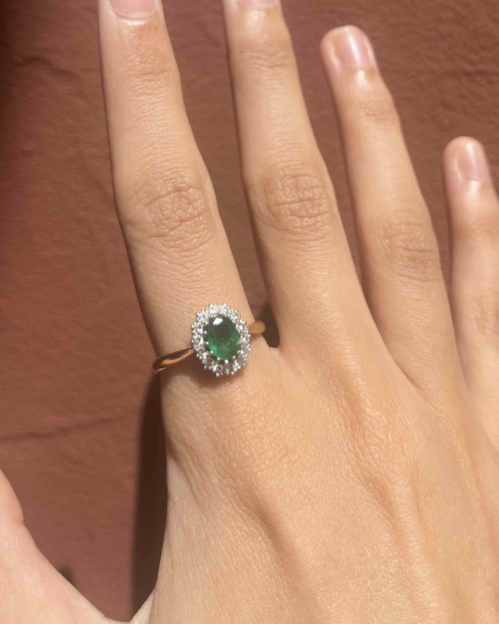 Bague Marguerite Émeraude &amp; Diamants "Alma"