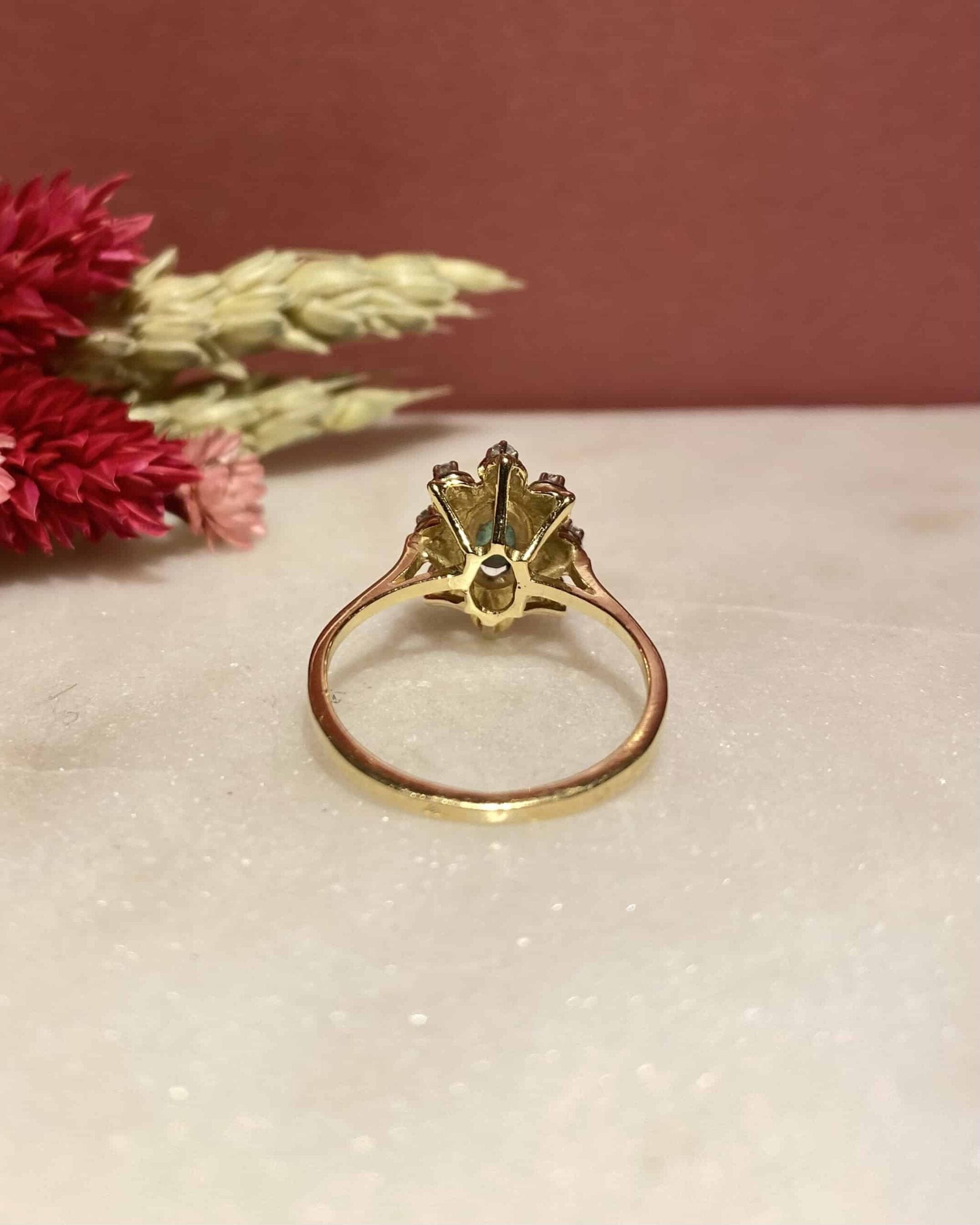 Anillo "Inès" con margaritas de esmeralda y diamantes