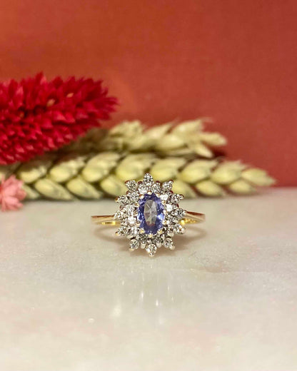 Bague Vintage Marguerite Iolite &amp; Diamants "Hortense" - Elliade Paris