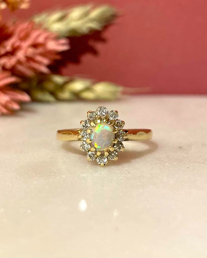 Marguerite Vintage Opale &amp; Diamants “Soraïa”