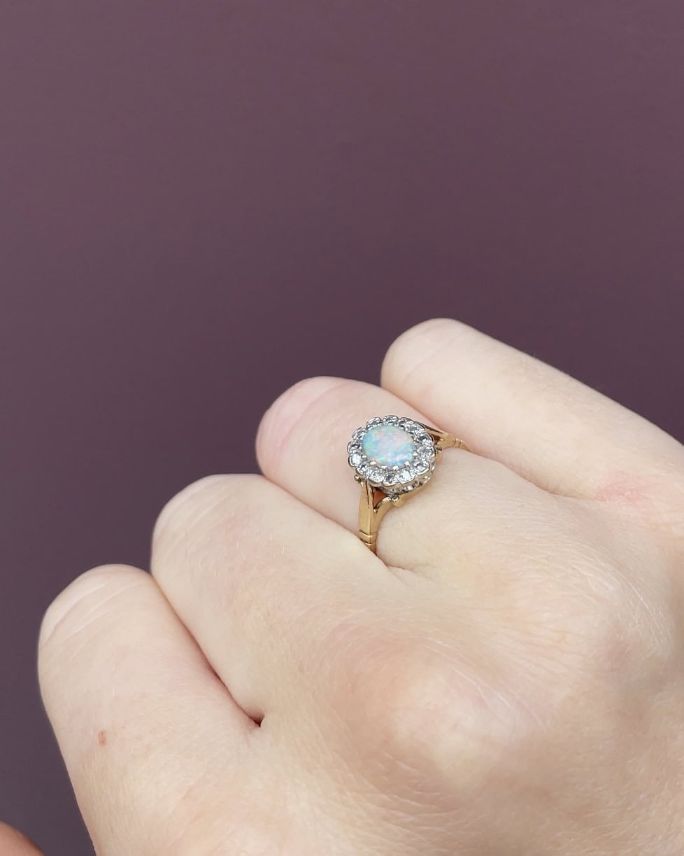 Bague Marguerite Opale &amp; Diamants &quot;Antilla&quot;