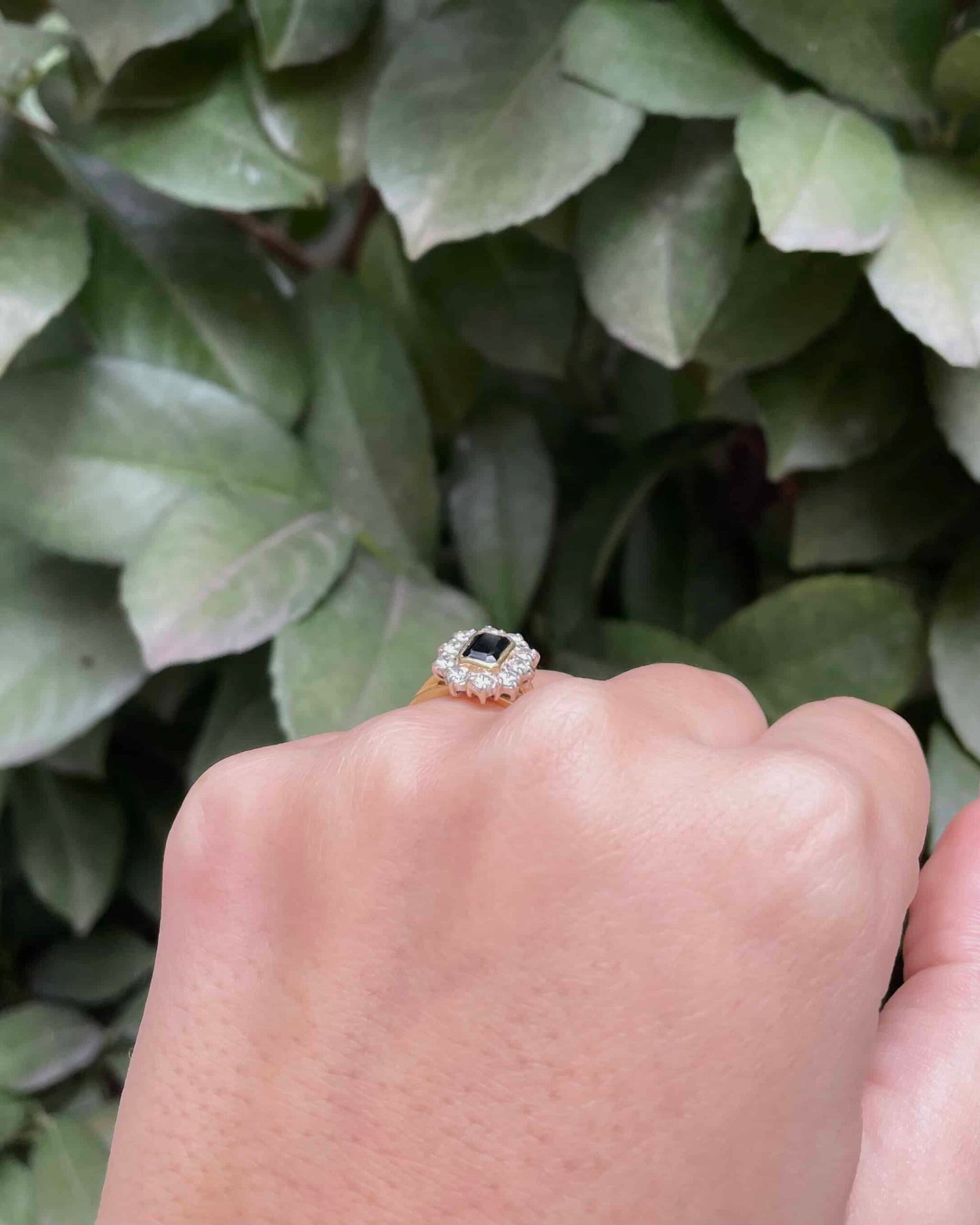 Bague Marguerite Saphir &amp; Diamants 0.40 carat &quot;Molly&quot;