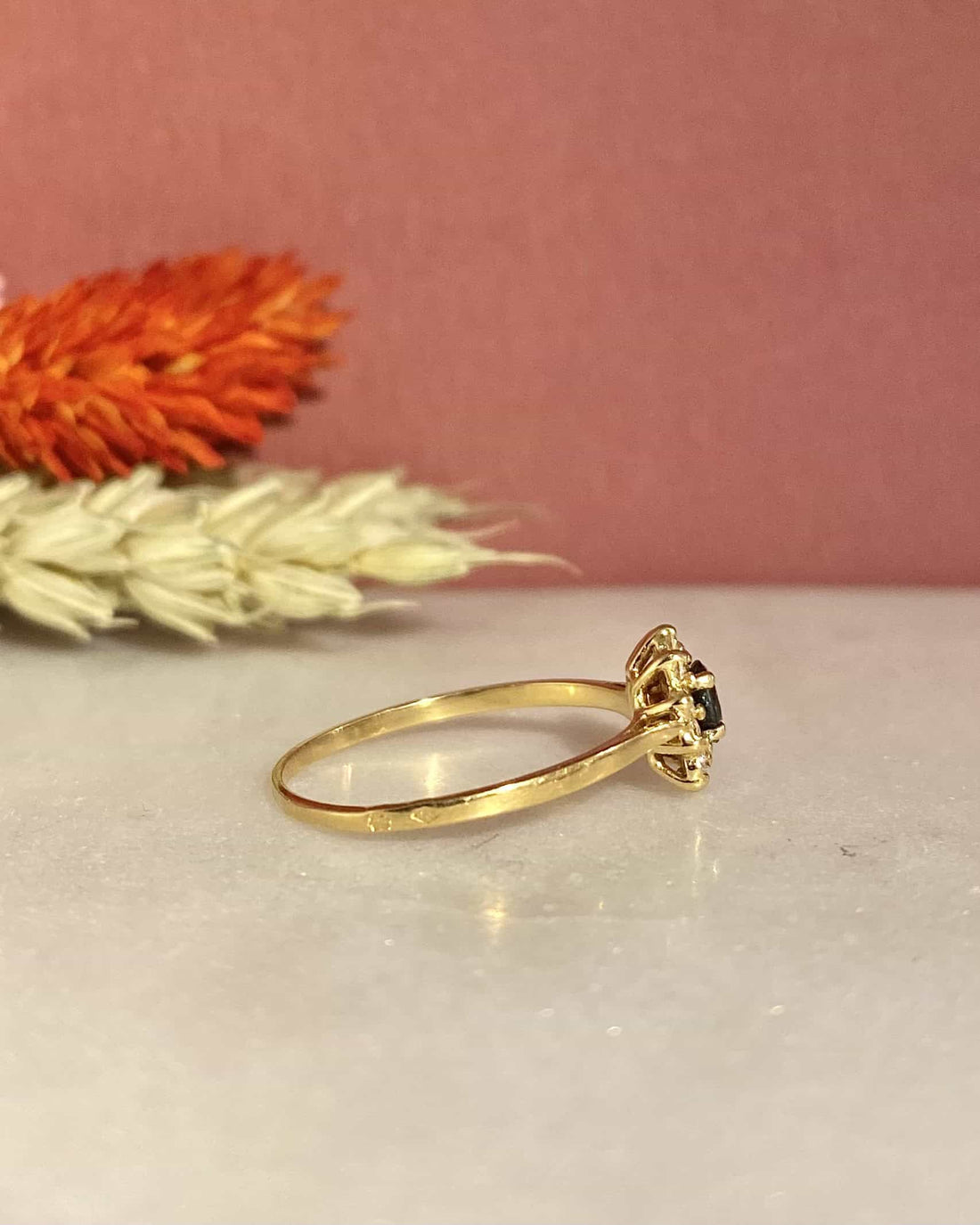Bague Marguerite Saphir &amp; 10 Diamants &quot;Crealis&quot;