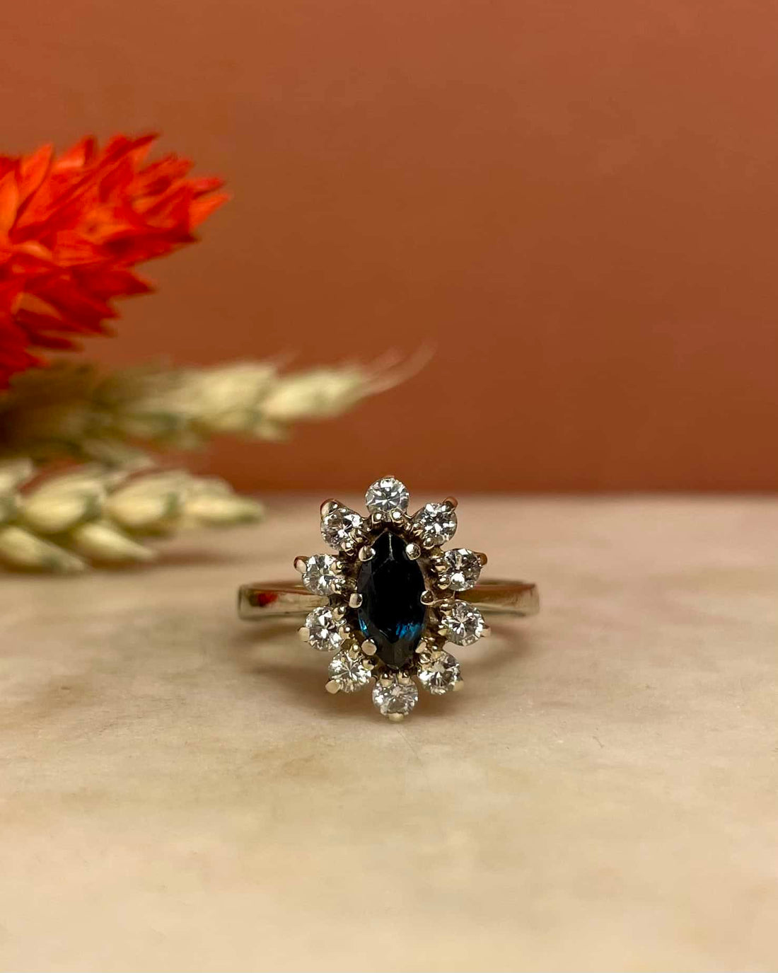 Bague Marguerite Saphir &amp; Diamants &quot;Jehanne&quot;