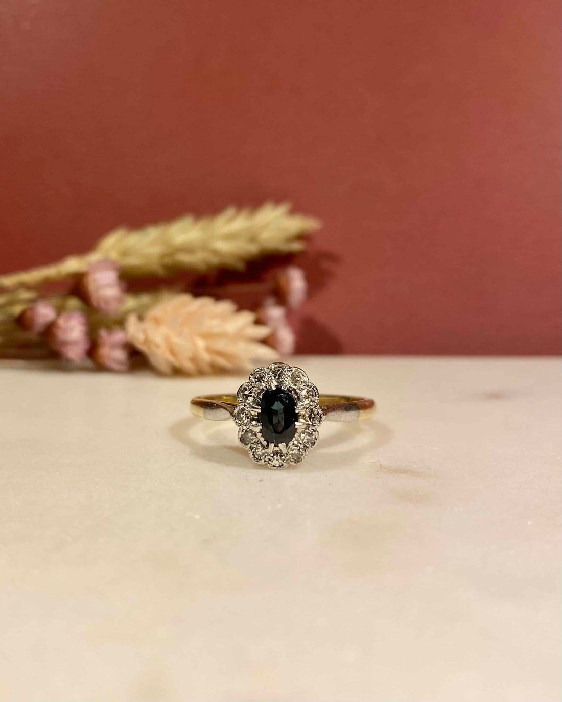 Bague Marguerite Saphir &amp; Diamants &quot;Myrtilla&quot;