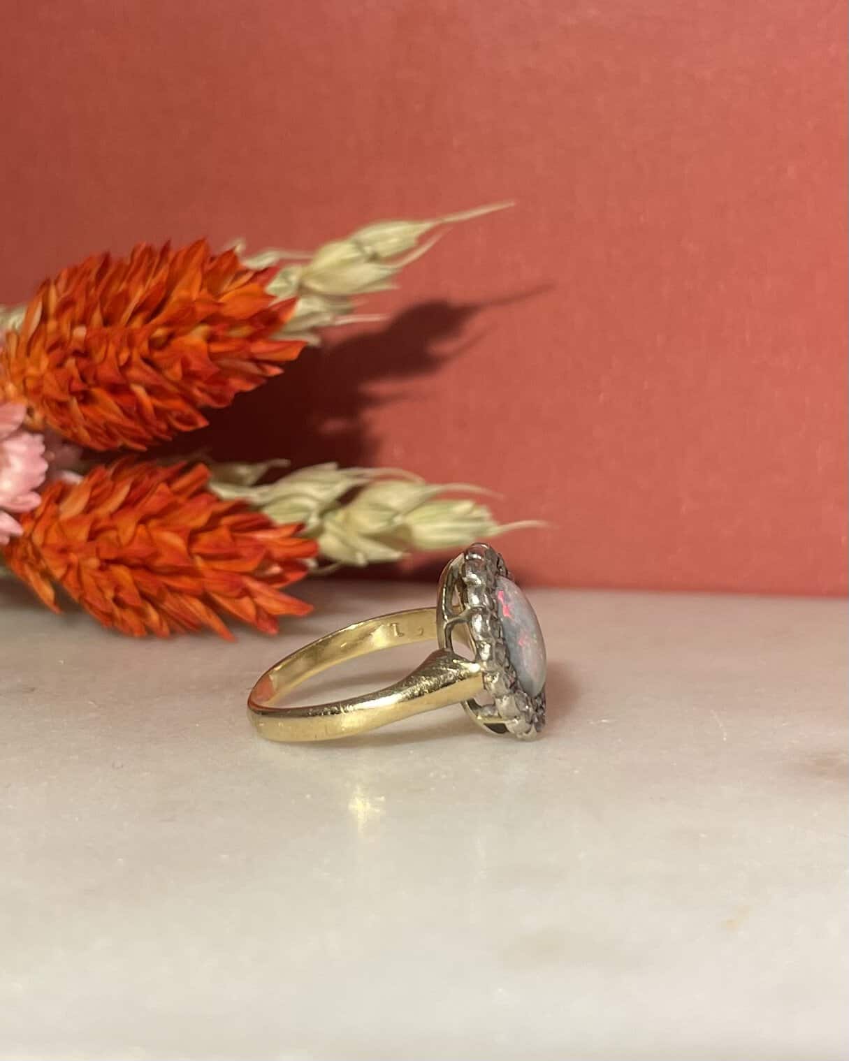 Marguerite Vintage Opale 0.90 Carat &amp; Diamants "Abel" - Elliade Paris