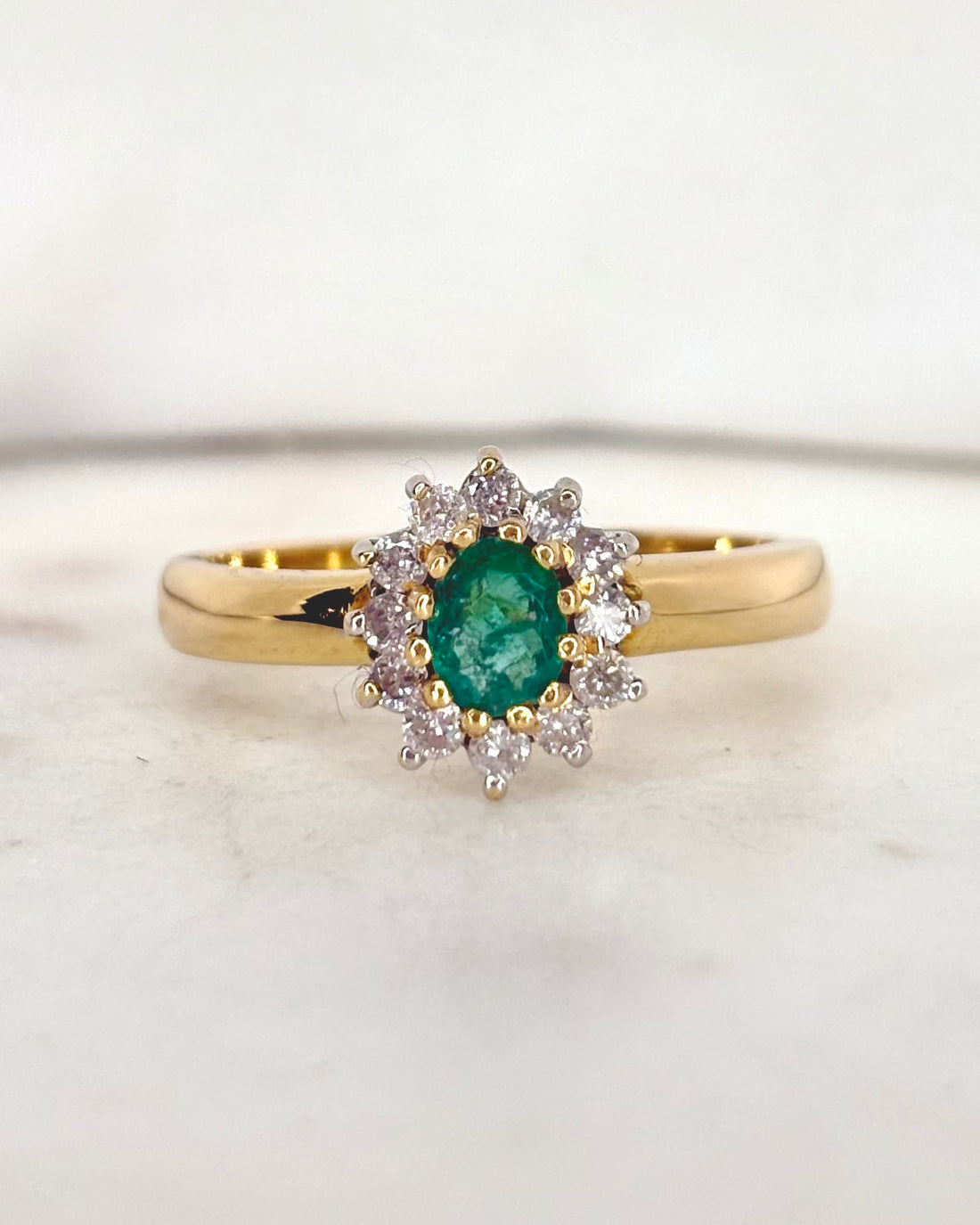 Bague Marguerite Émeraude &amp; Diamants &quot;Auriane&quot;