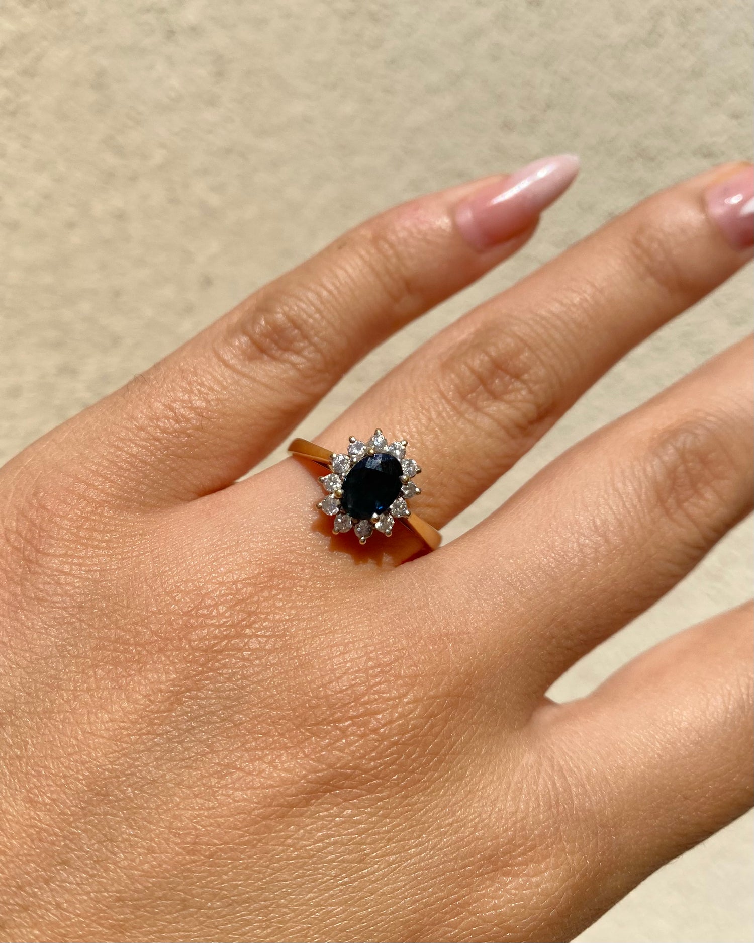 Bague Marguerite Saphir 1.70 carat &amp; Diamants &quot;Rosamée&quot;