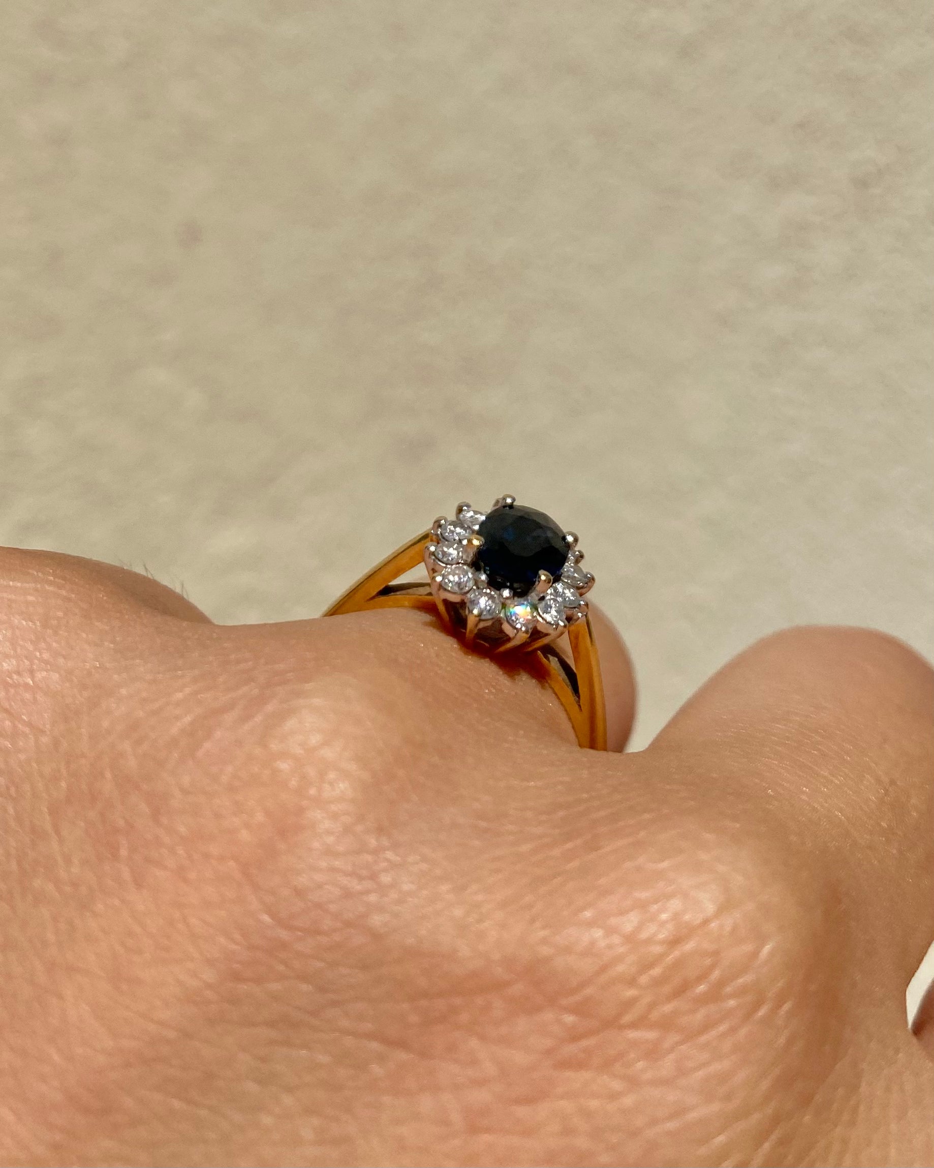 Bague Marguerite Saphir 1.70 carat &amp; Diamants &quot;Rosamée&quot;