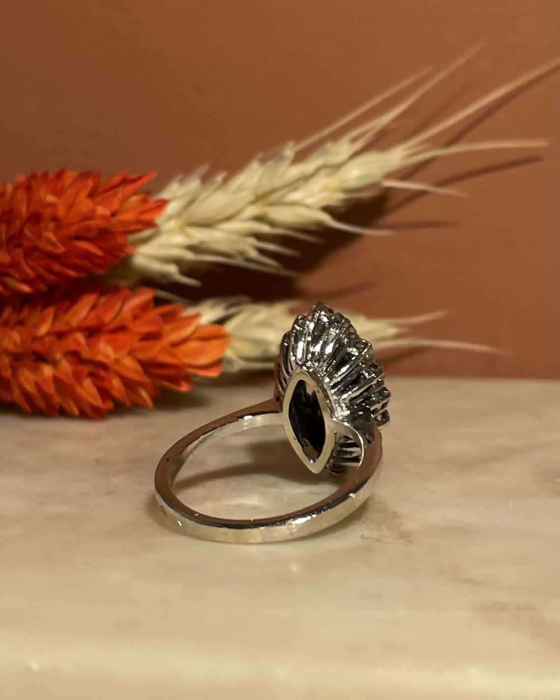 Bague Marquise Emeraude 1.40 carat &amp; Diamants "Françoise"
