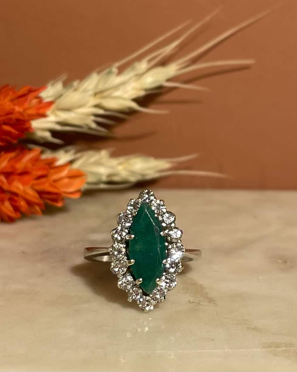 Bague Marquise Emeraude 1.40 carat &amp; Diamants &quot;Françoise&quot;