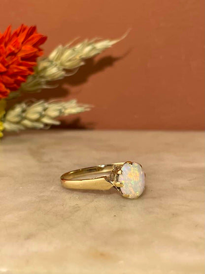 Bague Vintage Solitaire Opale &quot;Rita&quot;