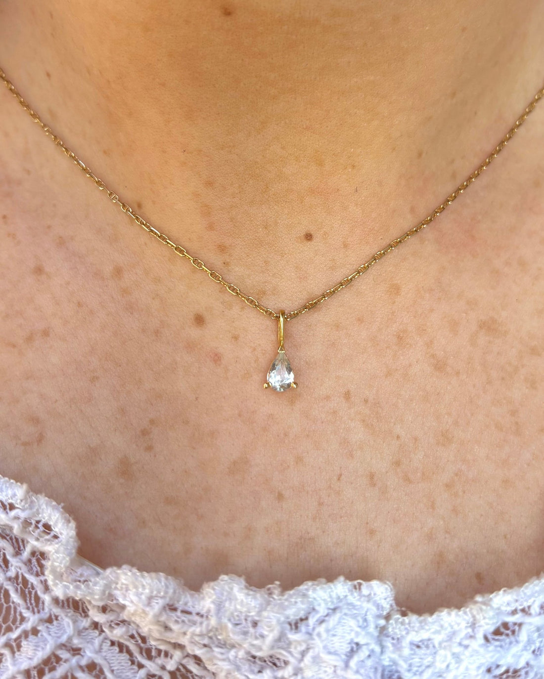 Pendentif Aigue - Marine 0.40 carat "Jocelyne" - Elliade Paris