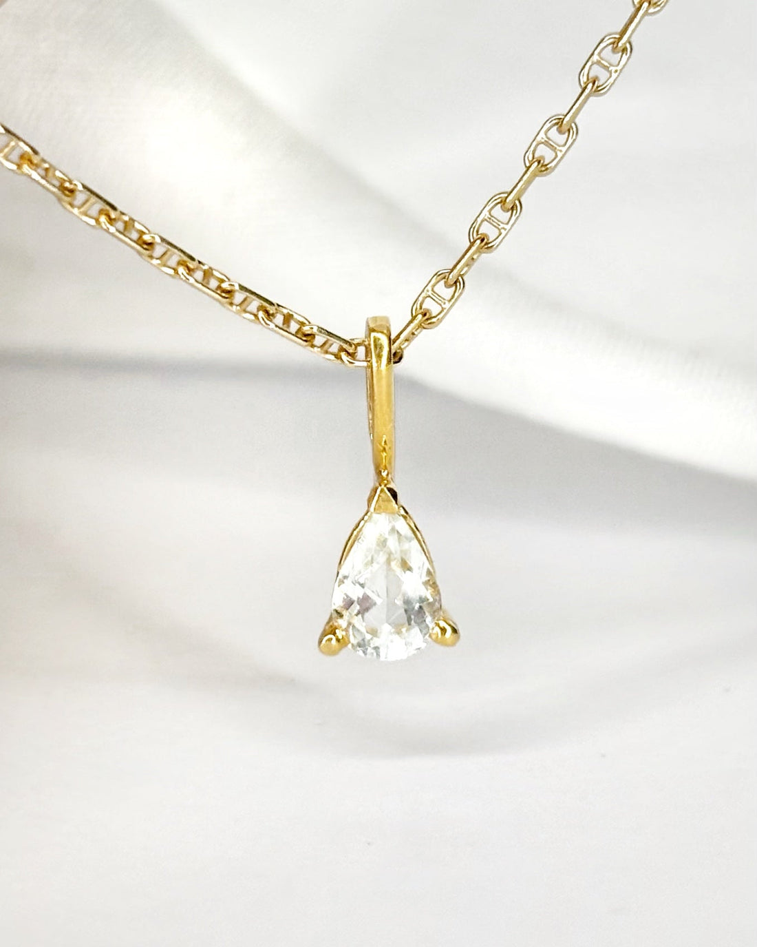 Pendentif Aigue - Marine 0.40 carat "Jocelyne" - Elliade Paris