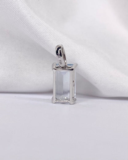 Pendentif Aigue - Marine 1.80 carat &amp; 4 Diamants &quot;Stina&quot; - Elliade Paris