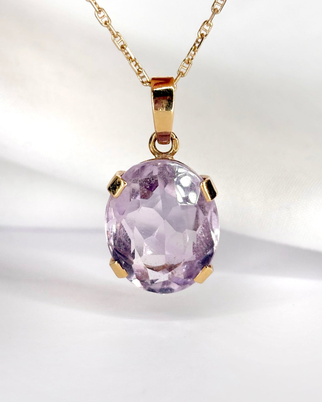 Pendentif Améthyste 12.5 carats "Malicia" - Elliade Paris