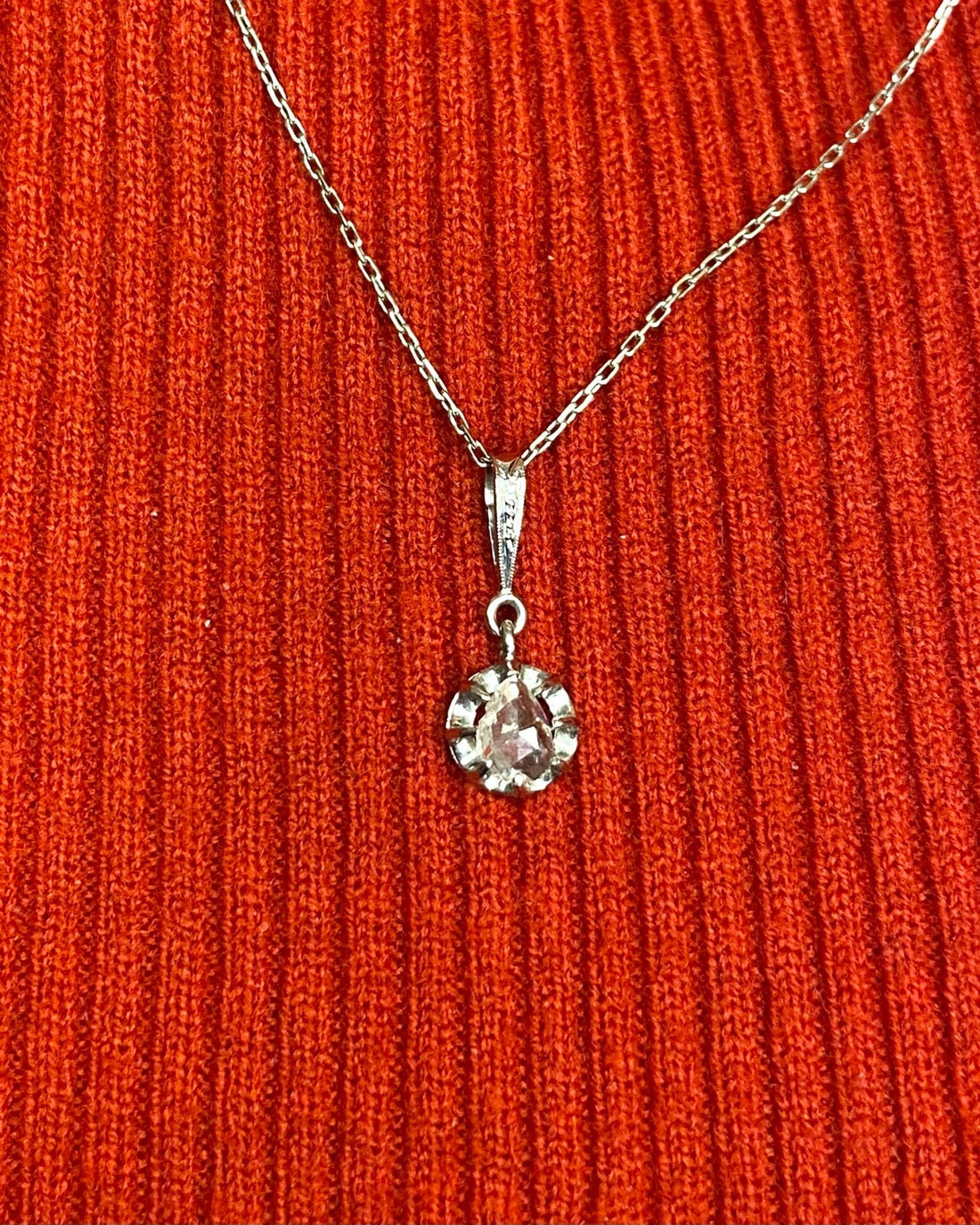 Pendentif Art - Déco Diamant 0.25 carat "Maya" - Elliade Paris