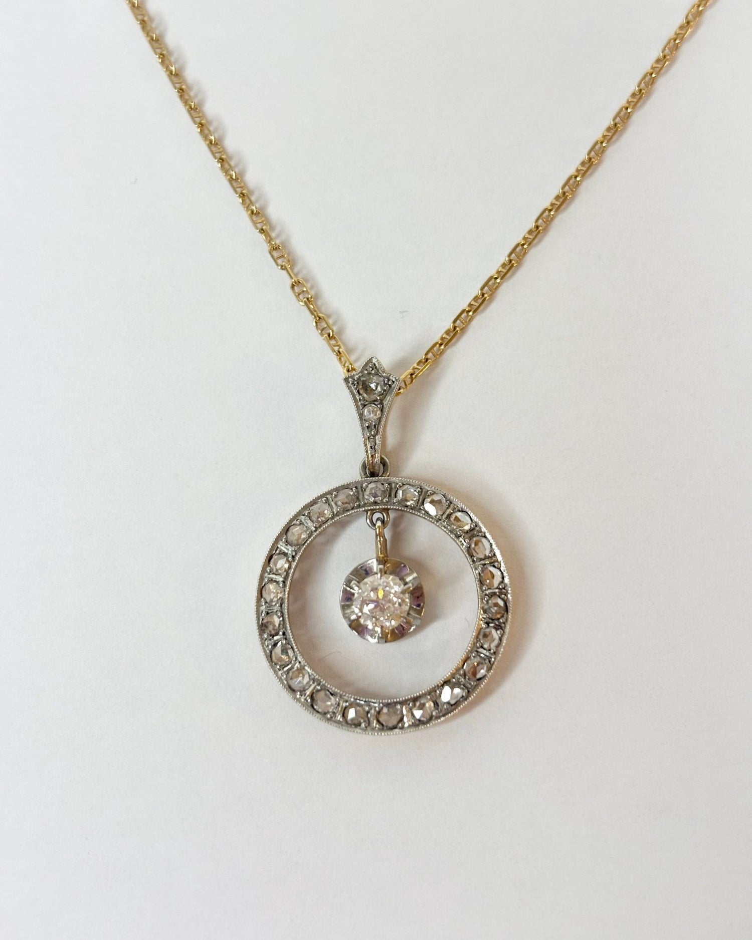 Pendentif Art Déco Diamants 0.55 carat &quot;Olivia&quot; - Elliade Paris