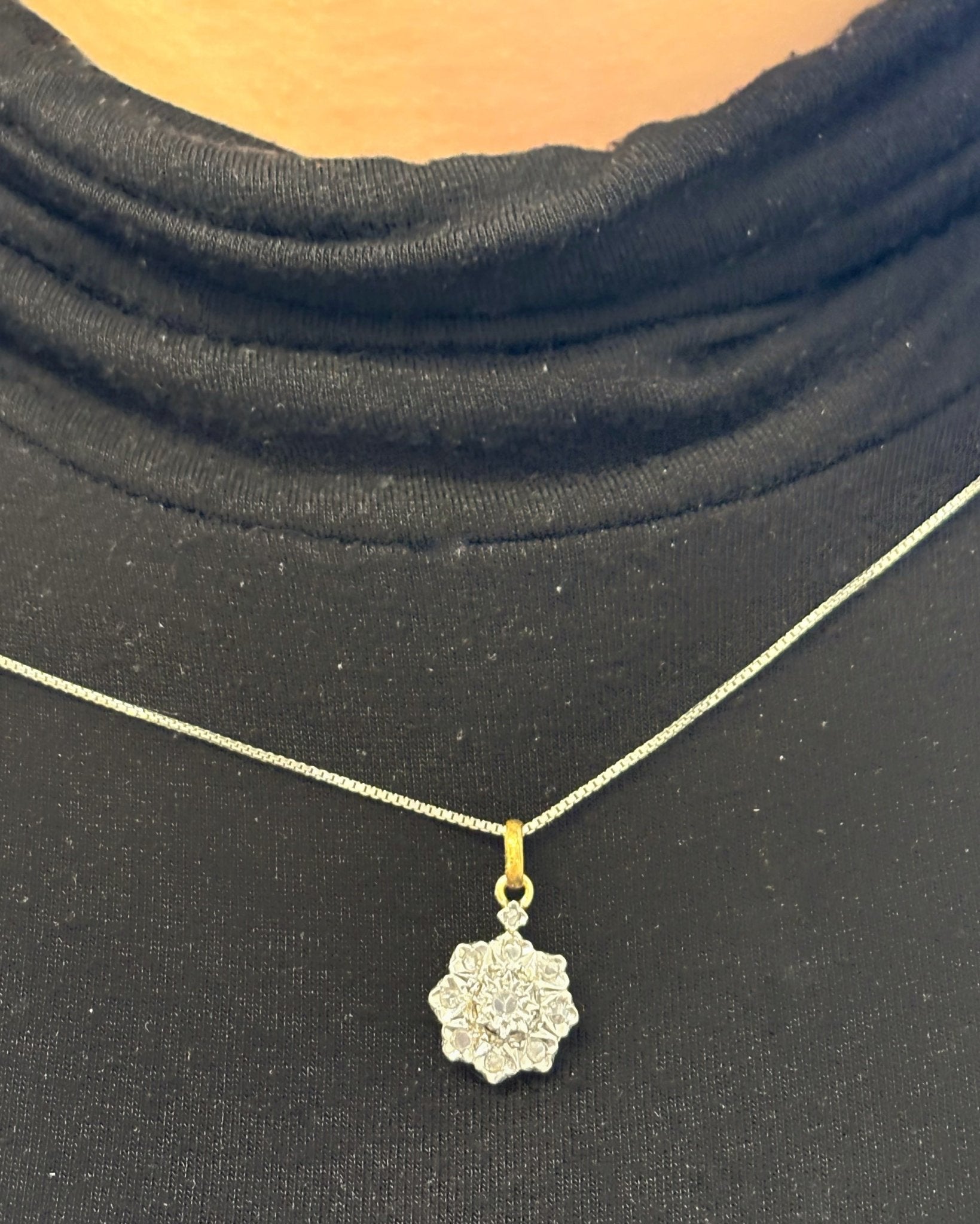 Pendentif Art - Déco Diamants "Divine" - Elliade Paris