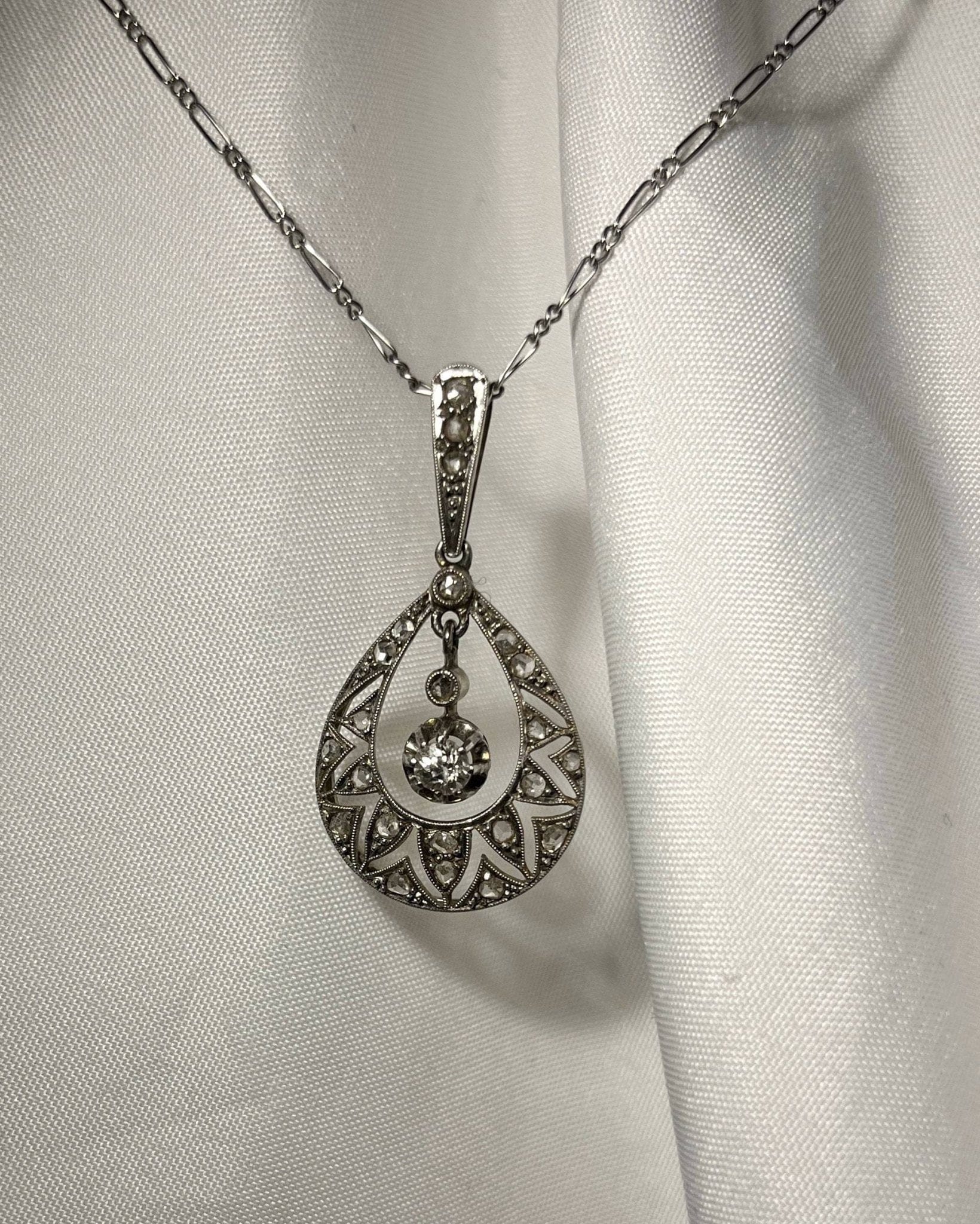 Pendentif Art - déco diamants "Mathilde" - Elliade Paris