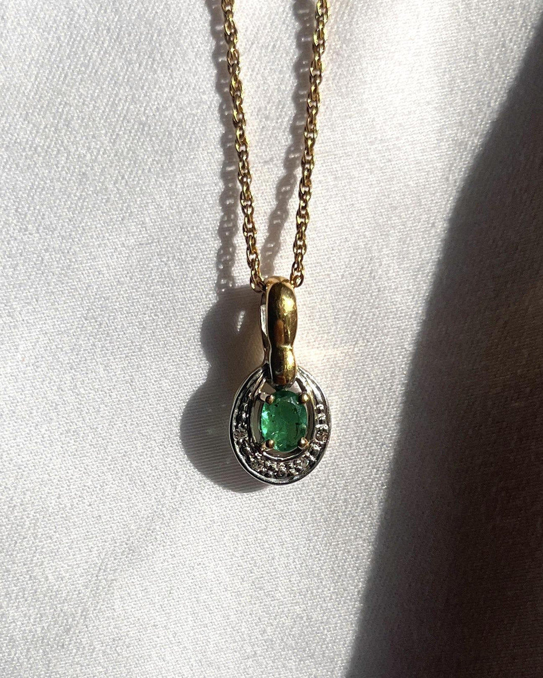 Pendentif art déco émeraude &amp; diamants &quot;Terry&quot; - Elliade Paris